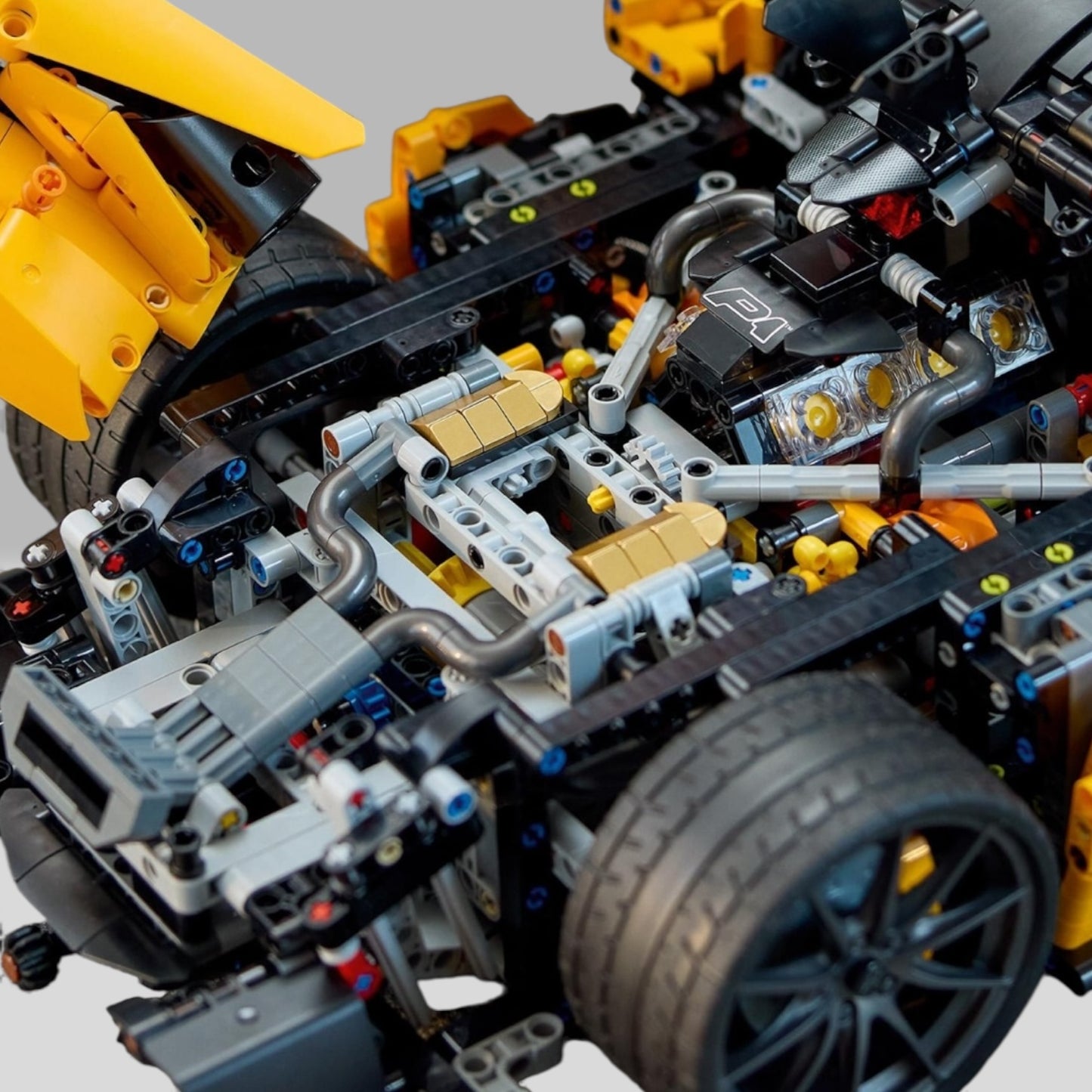 LEGO Technic 42172 McLaren P1 – nowy, nie złożony, komplet!
