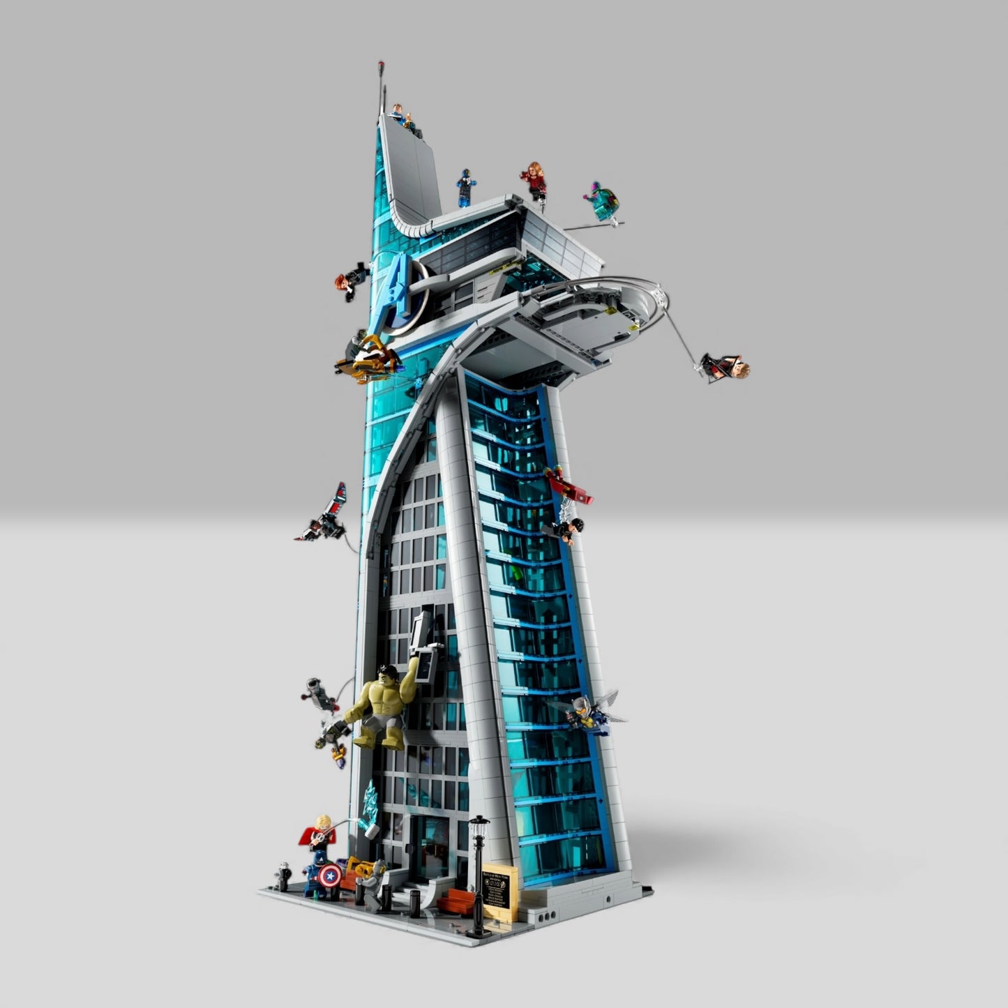 LEGO Marvel 76269 Wieża Avengersów – nowy, nie złożony, komplet!