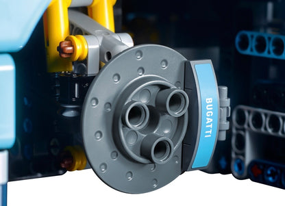 LEGO Technic 42083 Bugatti Chiron – nowy, nie złożony, komplet!