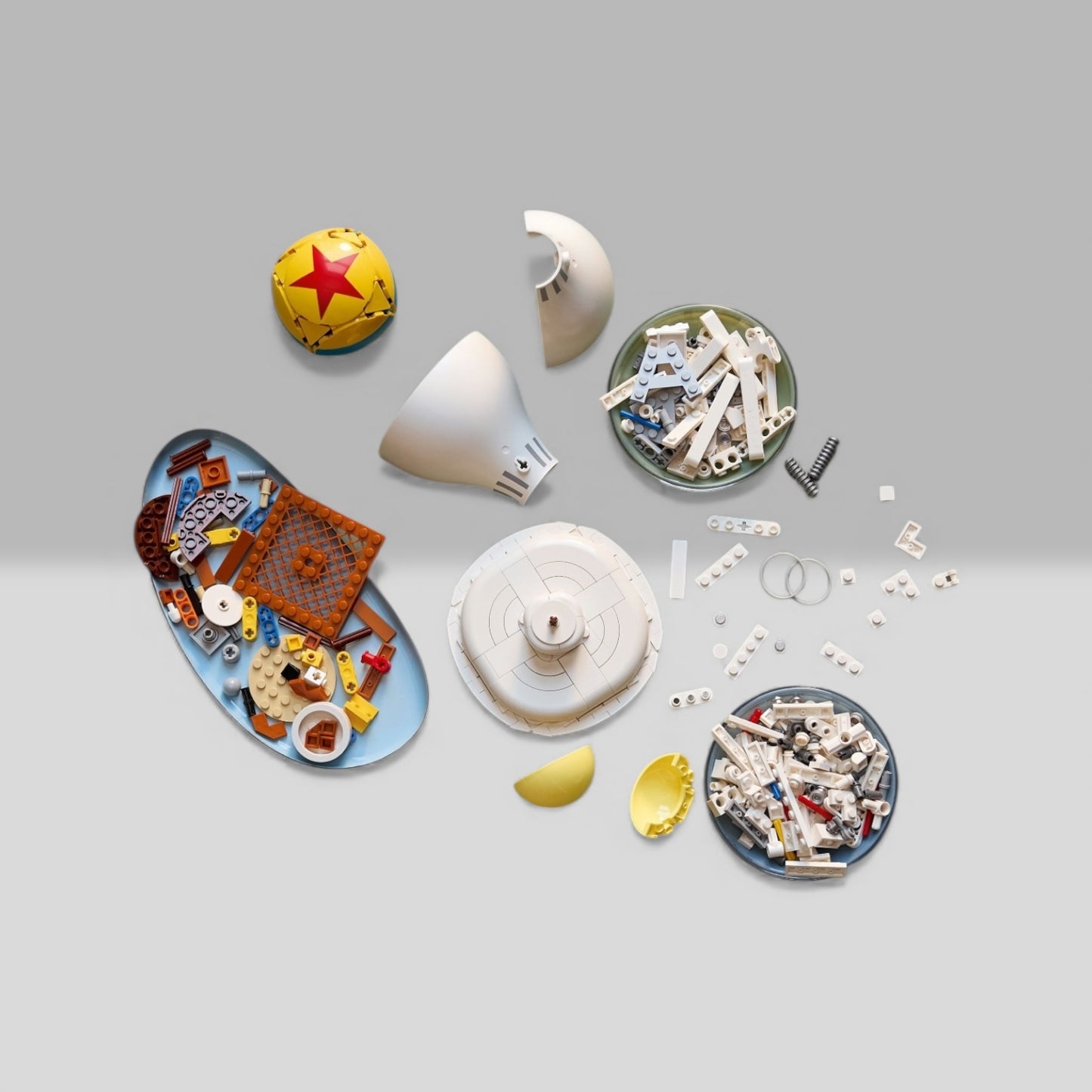 LEGO Ideas 21357 Disney Pixar Luxo Jr. – nowy, nie złożony, komplet!